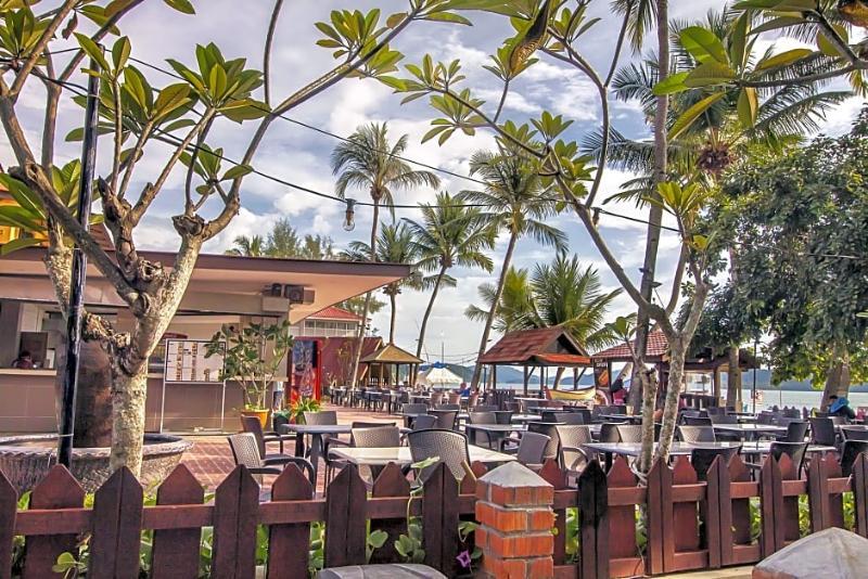 Sandy Beach Resort By Casa Loma Pantai Cenang  Esterno foto